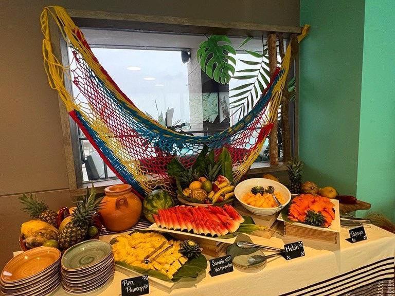 Ghl Hotel Monteria Bagian luar foto Hammock at the hotel